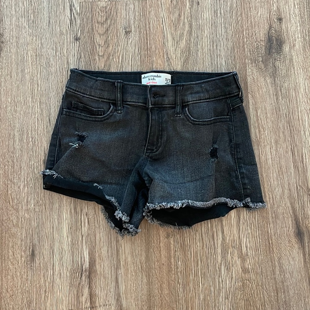 Abercrombie Kids shorts